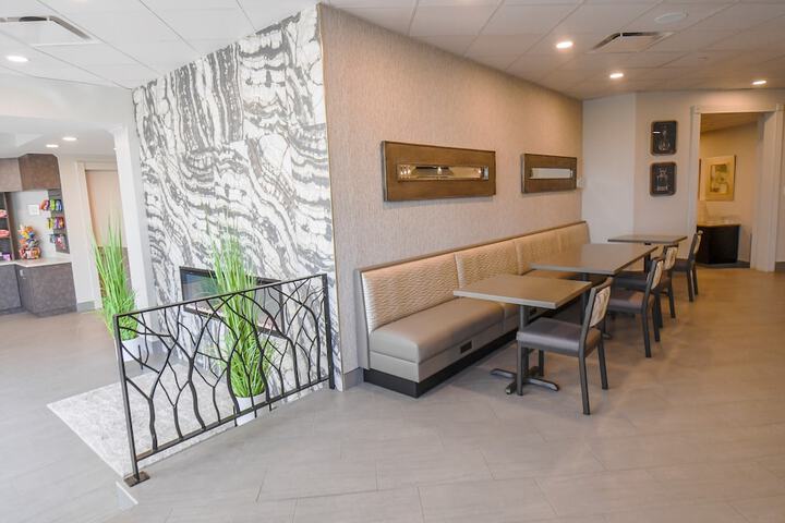 Euro Suites Hotel