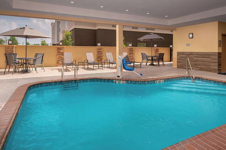 Pool 3 of 34