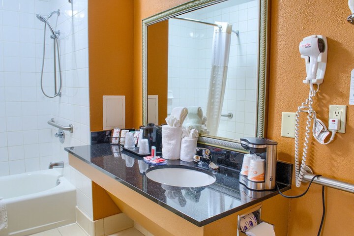Econo Lodge Moss Point - Pascagoula