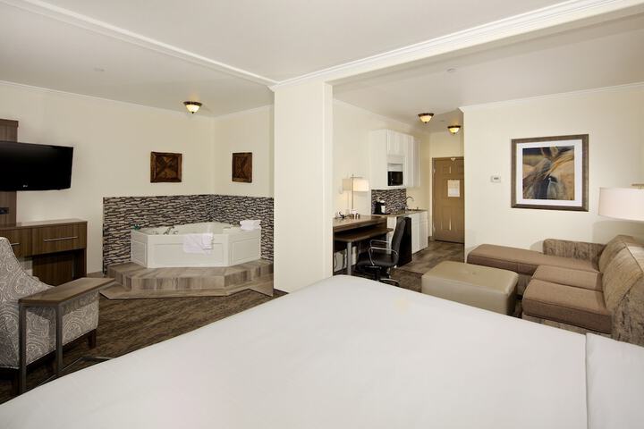 Room 14 of 46