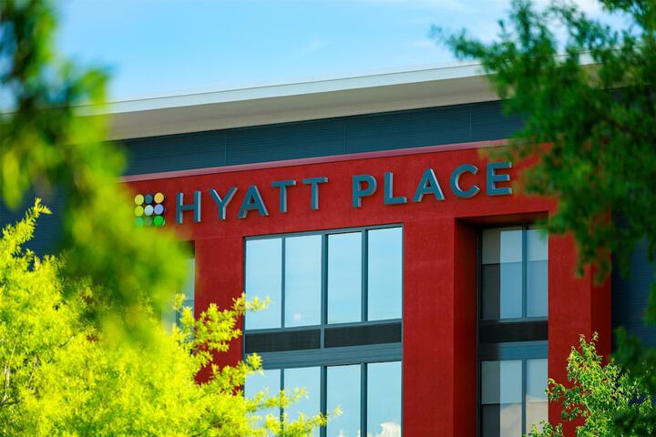 Hyatt Place Roanoke Airport / Valley View Mall