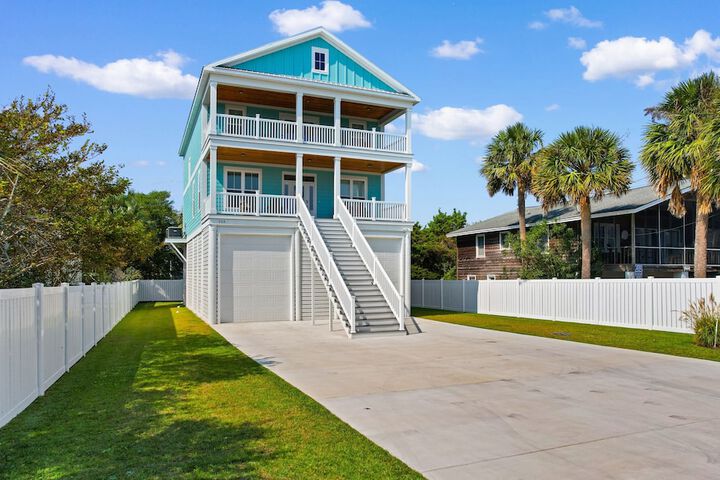 Lachicotte Vacation Rentals