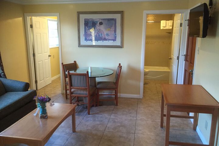 Room 49 of 60