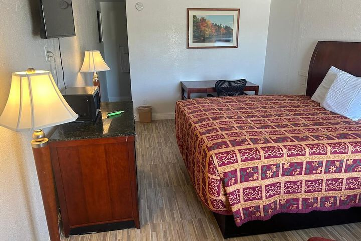 Room 61 of 65