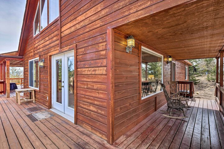 Grand Jefferson Home w / Stunning Mtn Views!