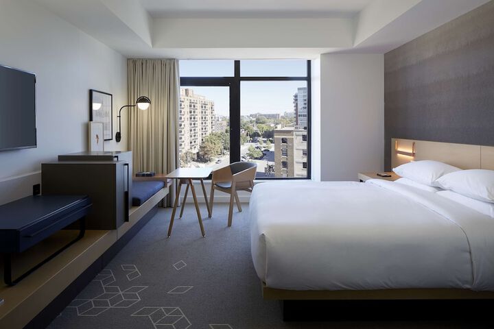 ANDAZ OTTAWA BYWARD MARKET BY HYATT