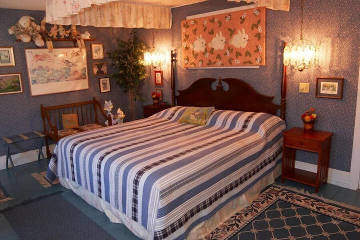 Room 8 of 21