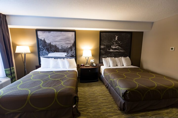 Super 8 by Wyndham Canmore