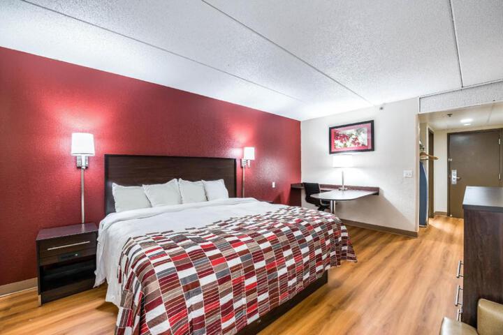 Red Roof Inn Palatine