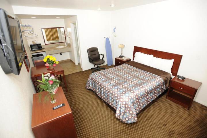 Room 14 of 34