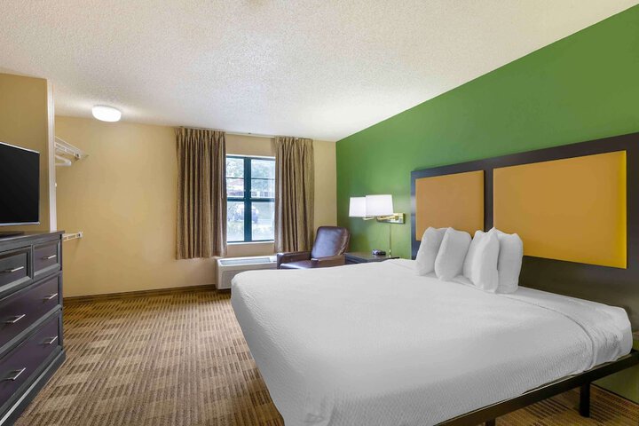 Room 20 of 26