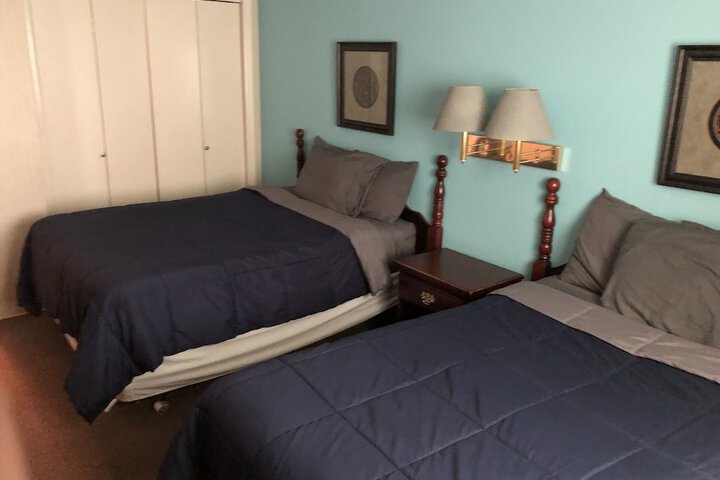Room 19 of 28