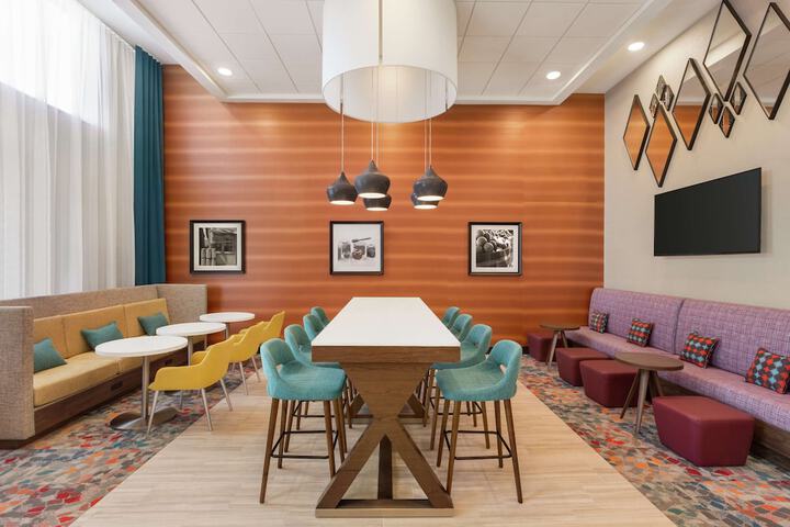 Breakfast/Coffee Service 49 of 59