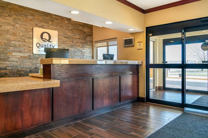 Quality Inn & Suites