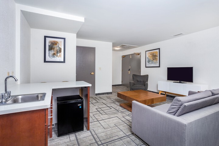 Holiday Inn Lafayette-City Centre by IHG