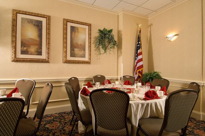Ballroom/Hall 41 of 49