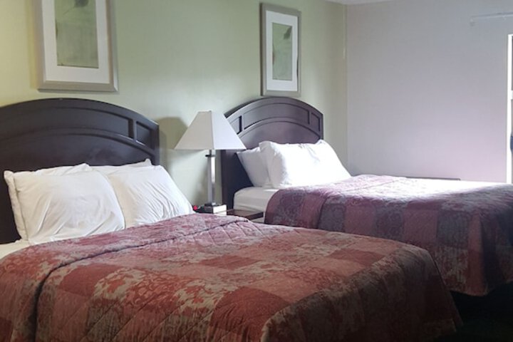Room 17 of 47