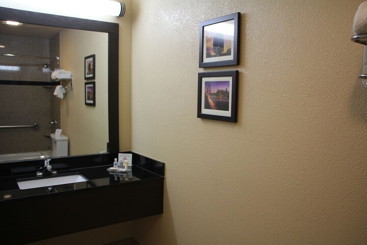 Comfort Inn and Suites San Francisco Airport North