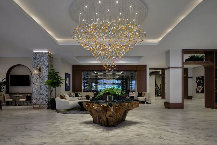 Hotel 3 of 123