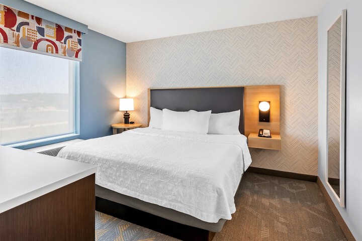 Home2 Suites by Hilton Youngstown West / Austintown