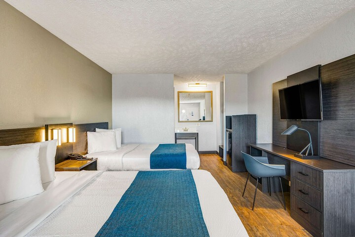 Room 14 of 45