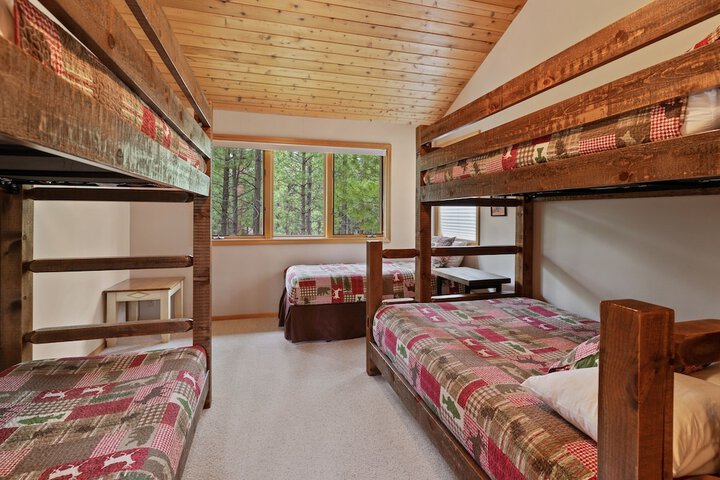 Glaze Meadow 376 3 Bedroom Home by RedAwning