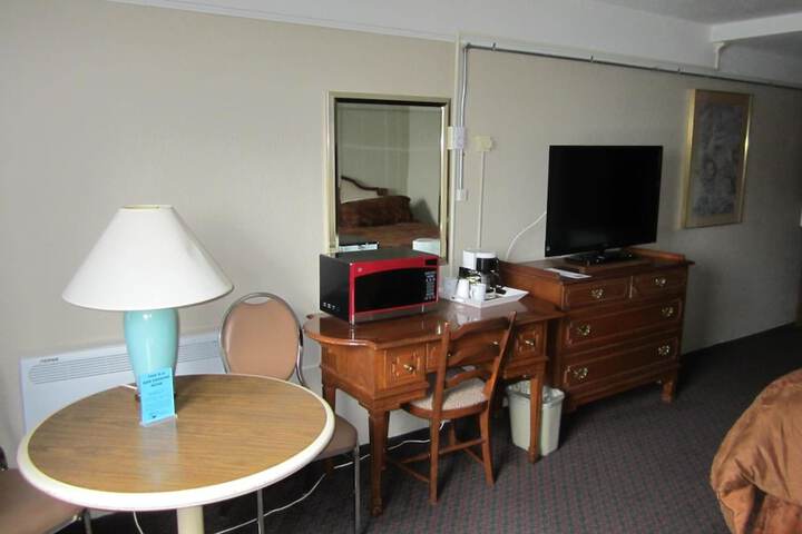 Room 22 of 68