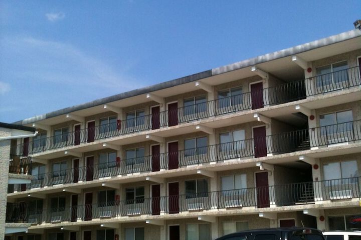 Hotel 3 of 23