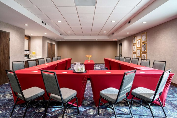 Hampton Inn & Suites Indio