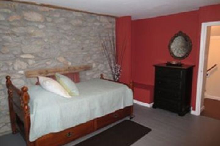 Stoltzfus Bed & Breakfast