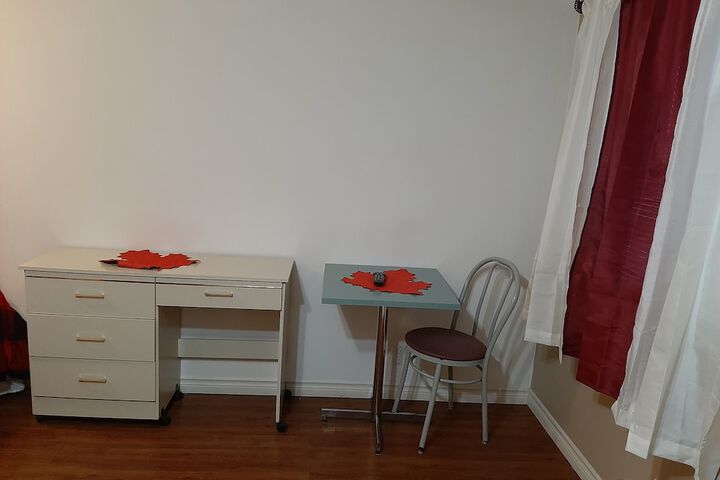 Room 31 of 43