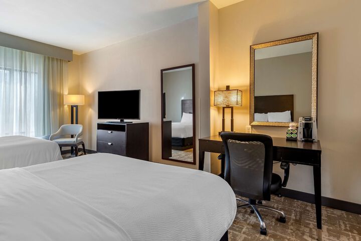 Best Western Plus Dalton Inn