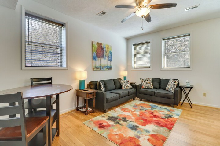 Marlinton Vacation Rental on Riverfront Trail!