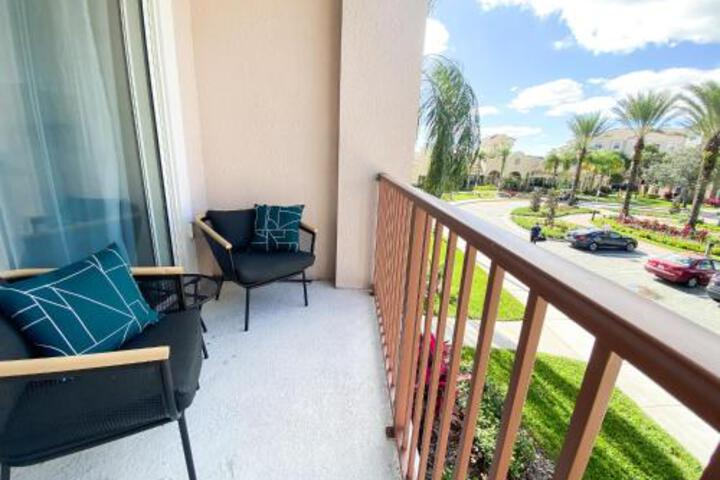 Brand New Super Cool Fountain View Condo by Main Pool Near Parks & OCCCC