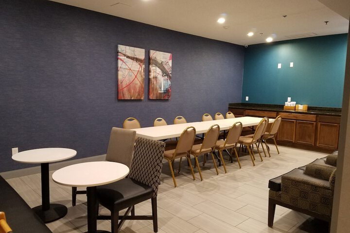 Hampton Inn Kansas City / Blue Springs