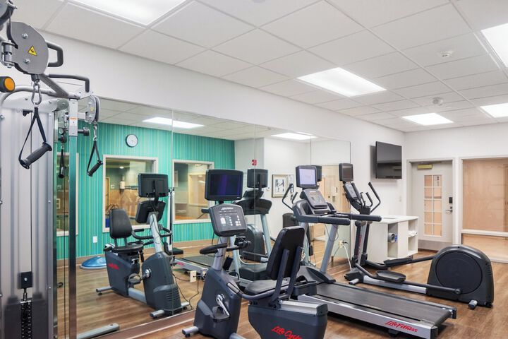 Holiday Inn Express & Suites Stroudsburg-Poconos by IHG