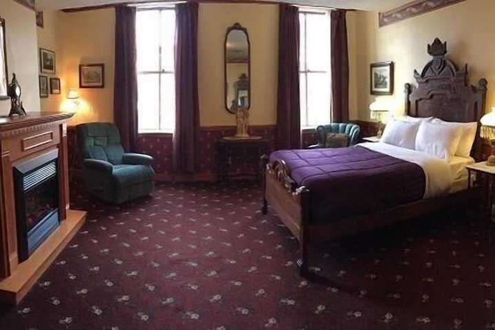 Room 44 of 88