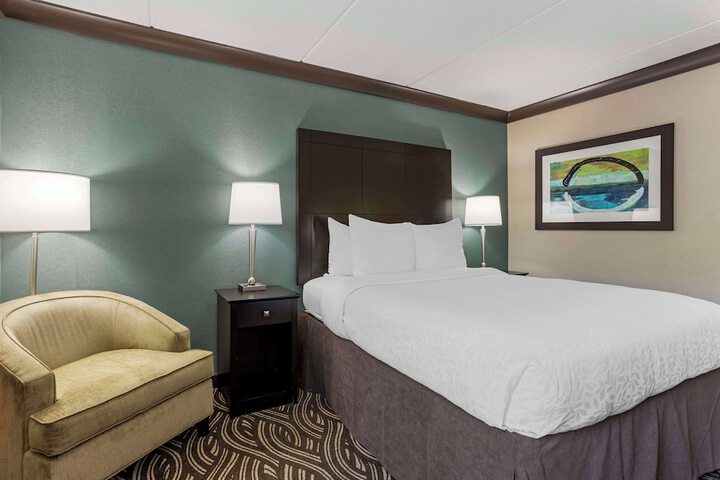 Kingston Regency Inn