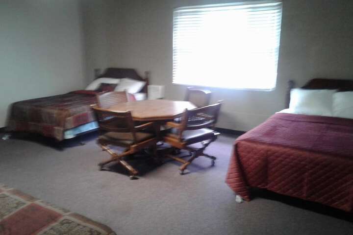 Dighton Inn