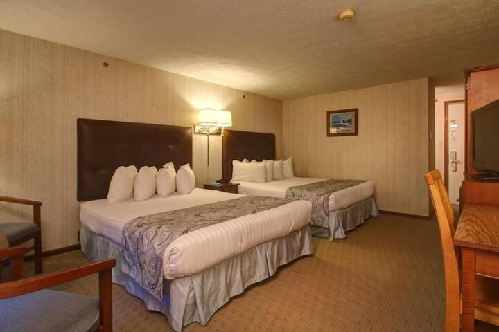 The Rhumb Line Resort
