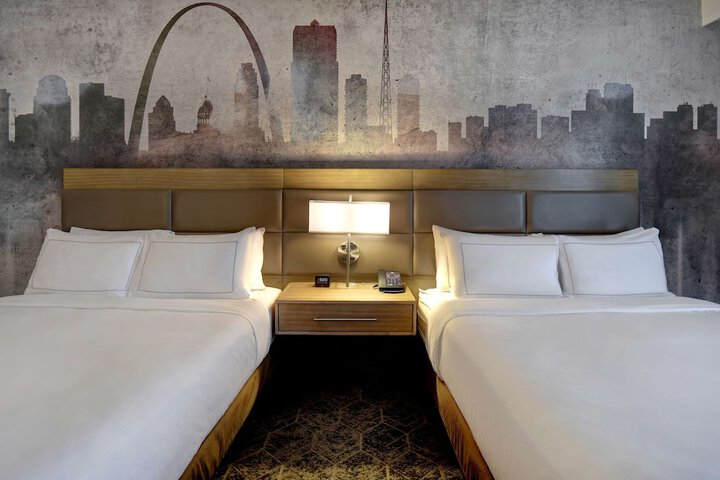 Room 45 of 71