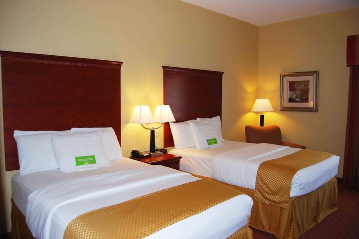 Room 21 of 36