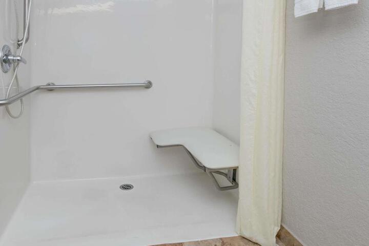 Microtel Inn & Suites by Wyndham Oklahoma City Airport