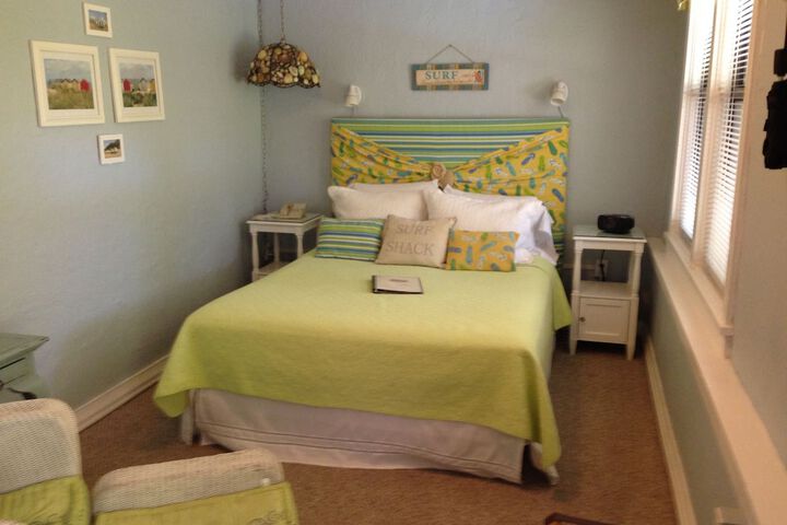 Room 26 of 80