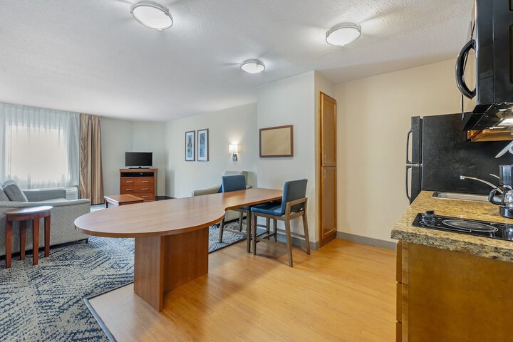Room 11 of 26