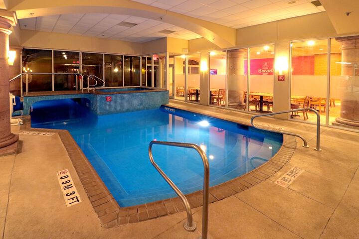 Pool 14 of 110
