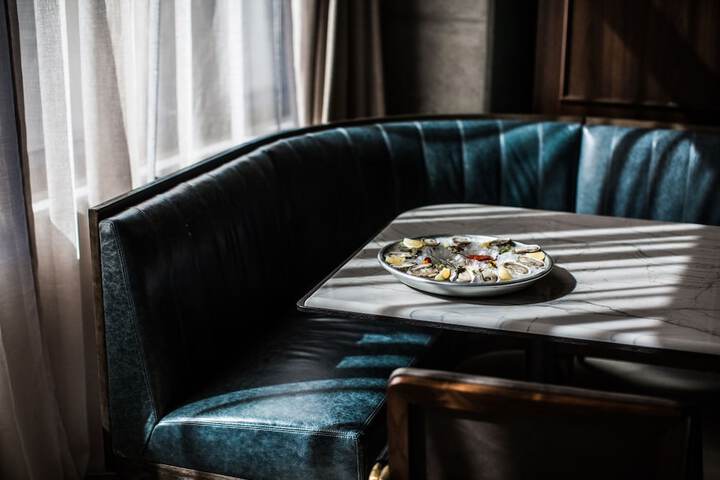 Dining 46 of 57