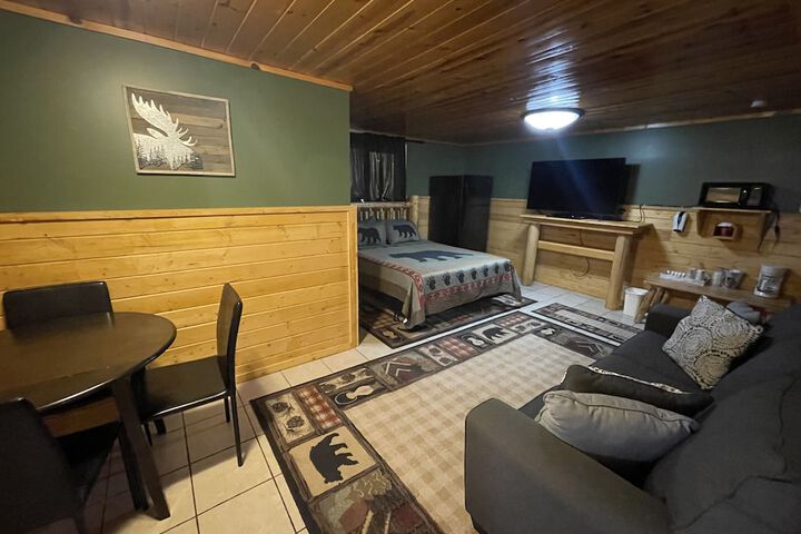 The Fishing Bear Lodge