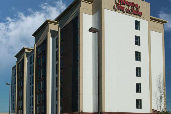 Hampton Inn & Suites Jackson-Coliseum