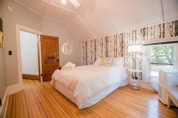 Room 25 of 67